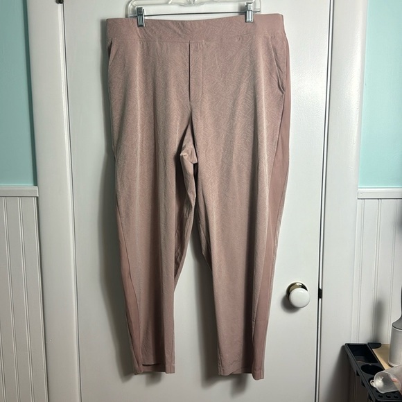 Athleta Brooklyn Textured Pant High Ankle Latte Grain Camo Pink Size 18 - Picture 2 of 14